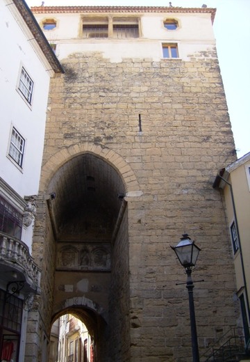 Arco Almedina