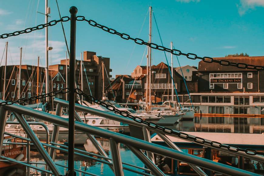 Lugar St Katharine Docks Marina