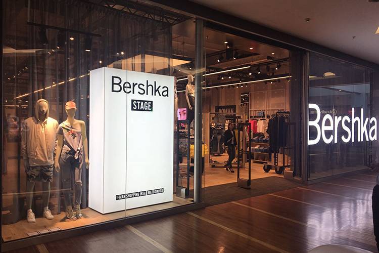 Place Bershka