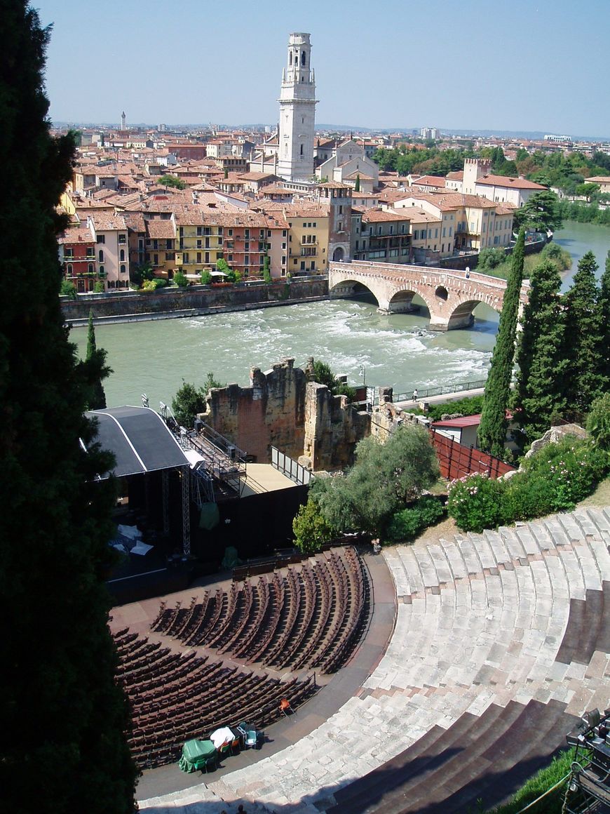 Places Roman Theater