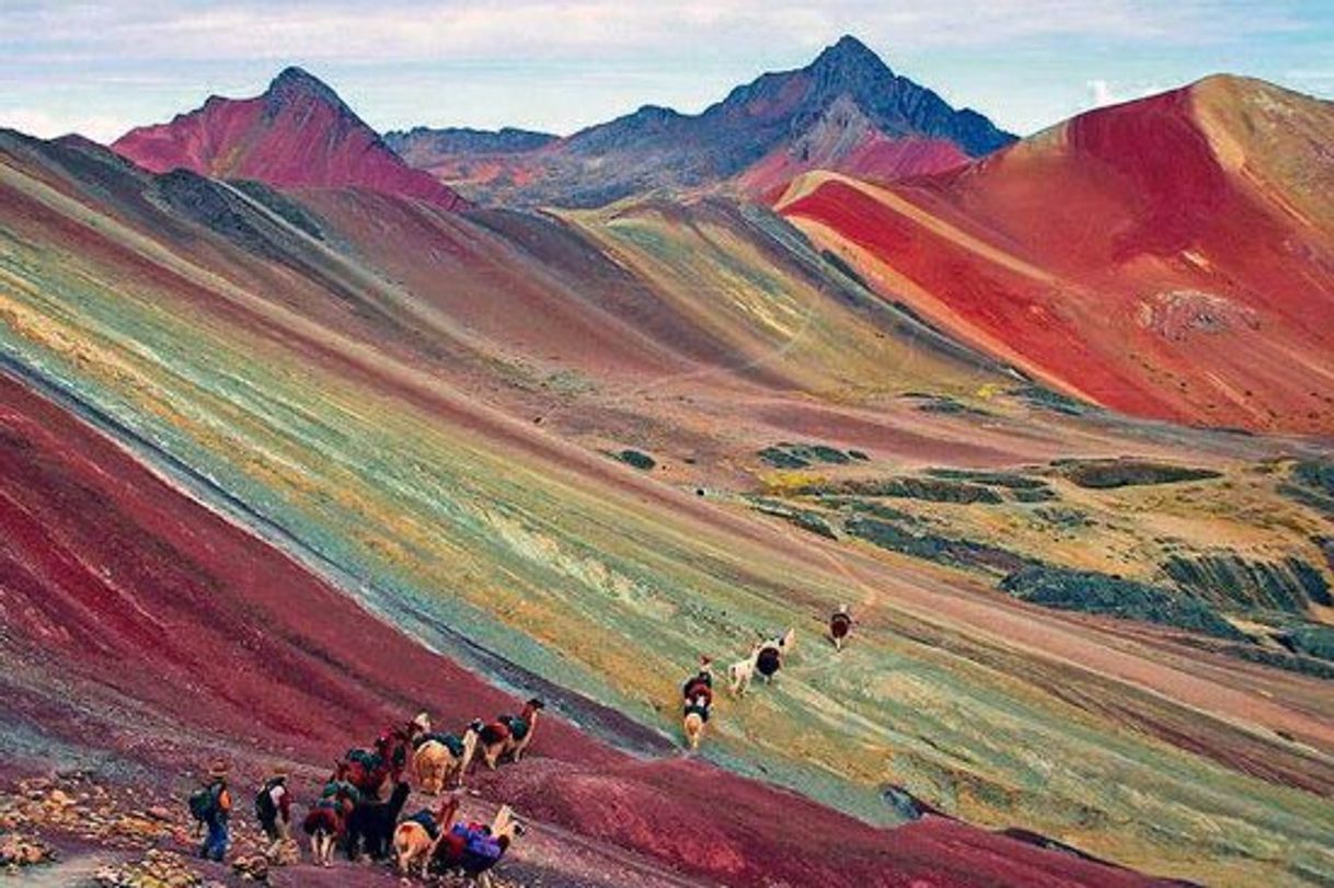 Local Montaña 7 Colores Cusco Perú