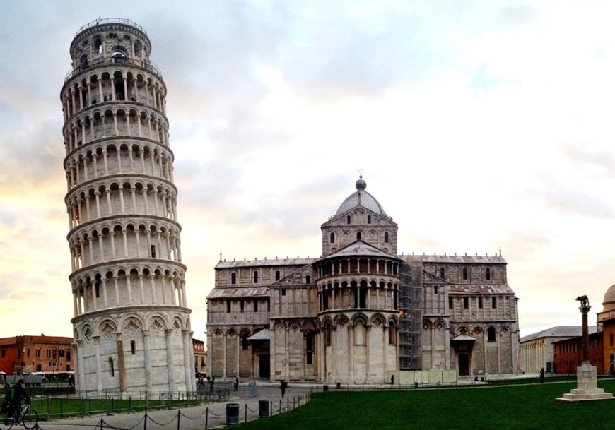 Place Torre de Pisa