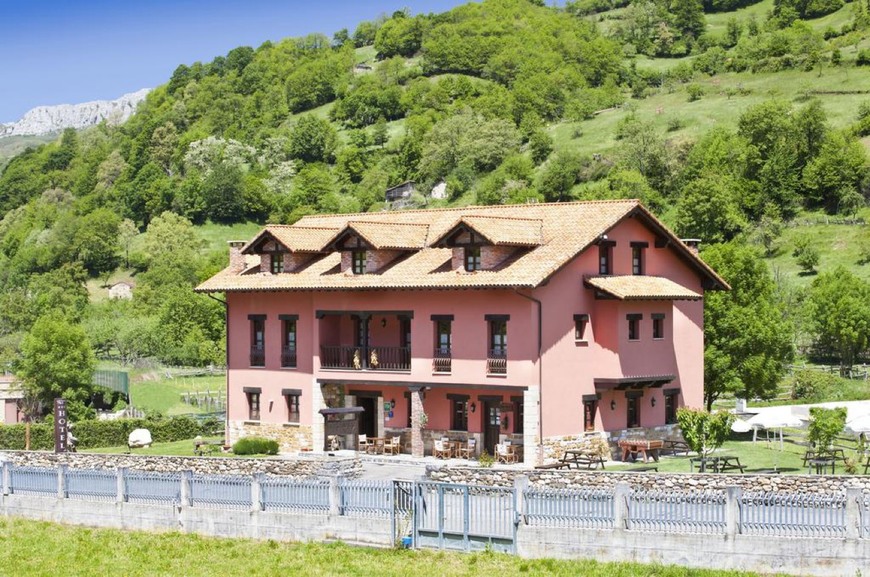 Place Hotel Rural El Fundil