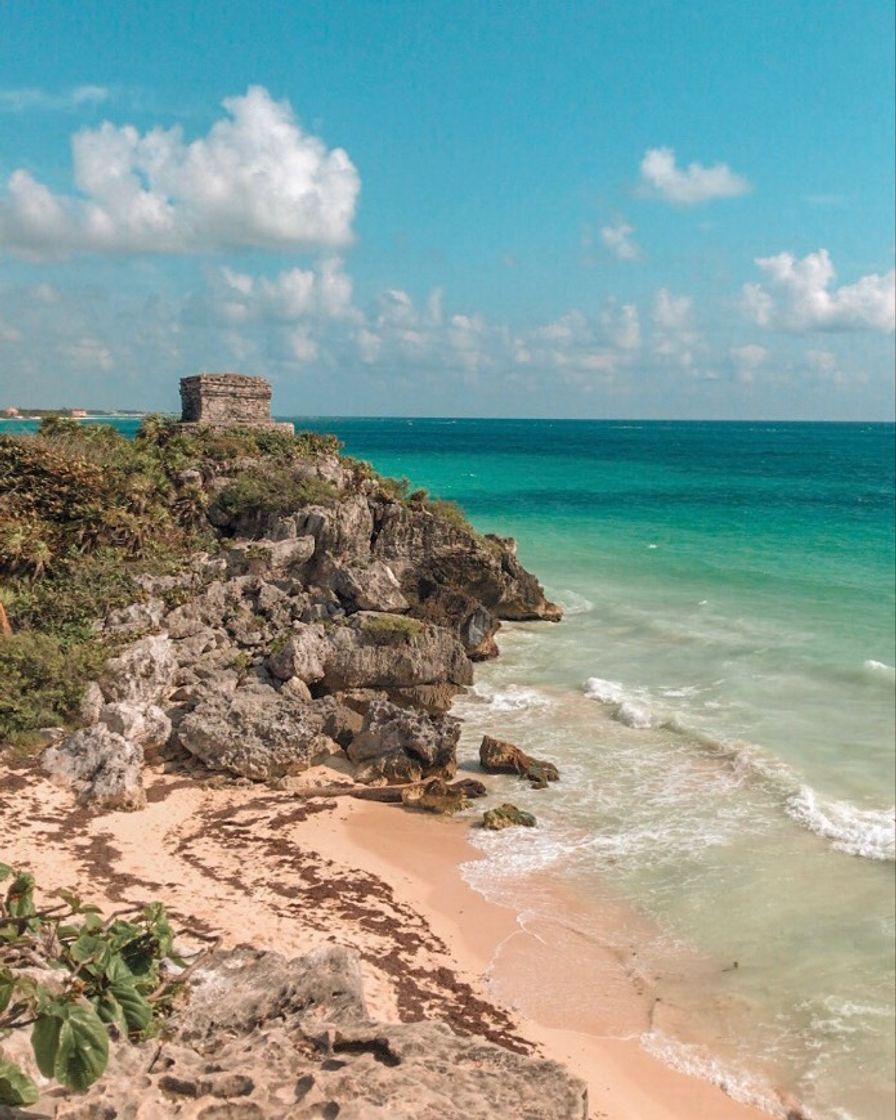 Lugar Zona Arqueológica Tulum📍