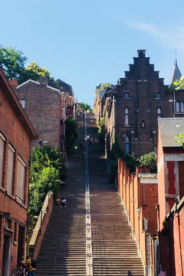 Place Montagne de Bueren, Liège📍