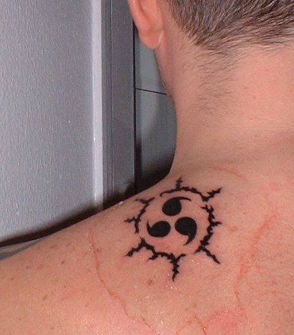 Moda Tattoo da maldição do Sasuke