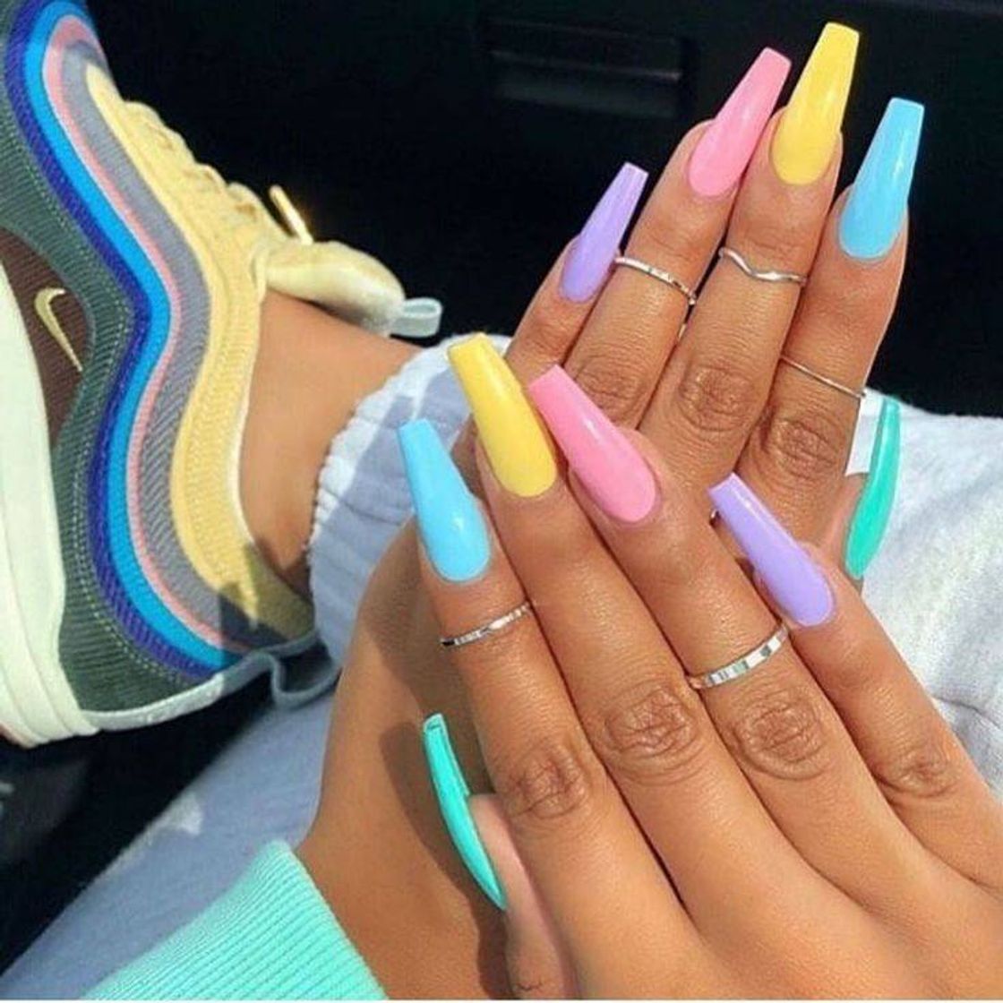 Moda Unhas gringas 2021