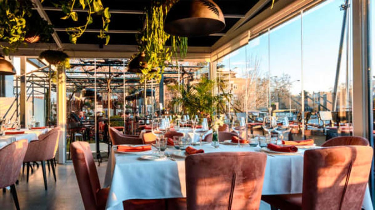 Restaurants Restaurante Uval