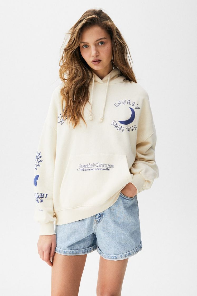 Moda Hoodie "Lovely Feelings" by Pull and Bear