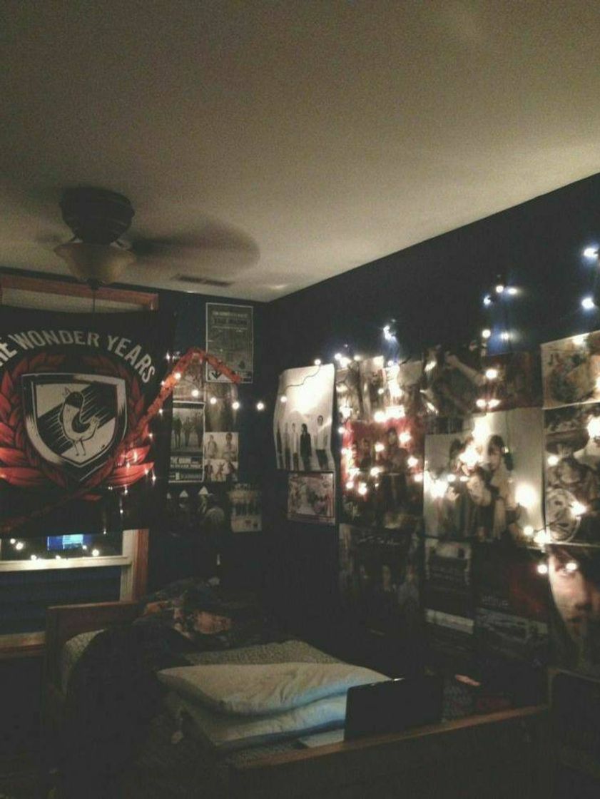 Social Bedroom Style