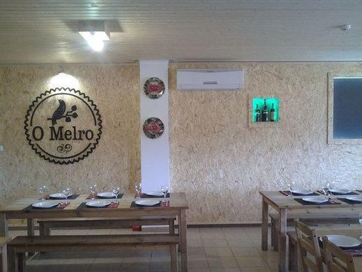 Restaurantes O melro pão fresco e periscos