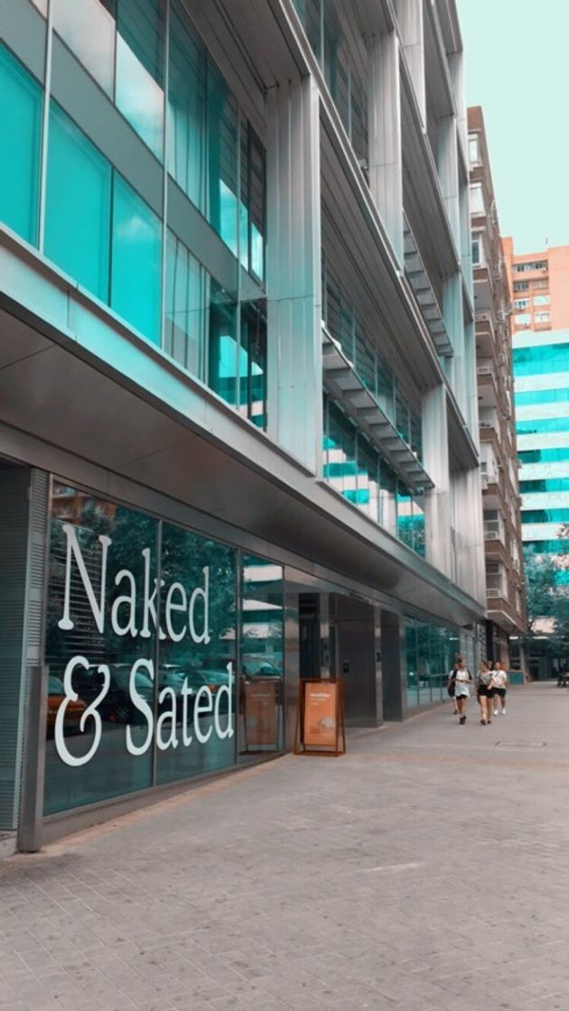 Restaurants Naked and Sated