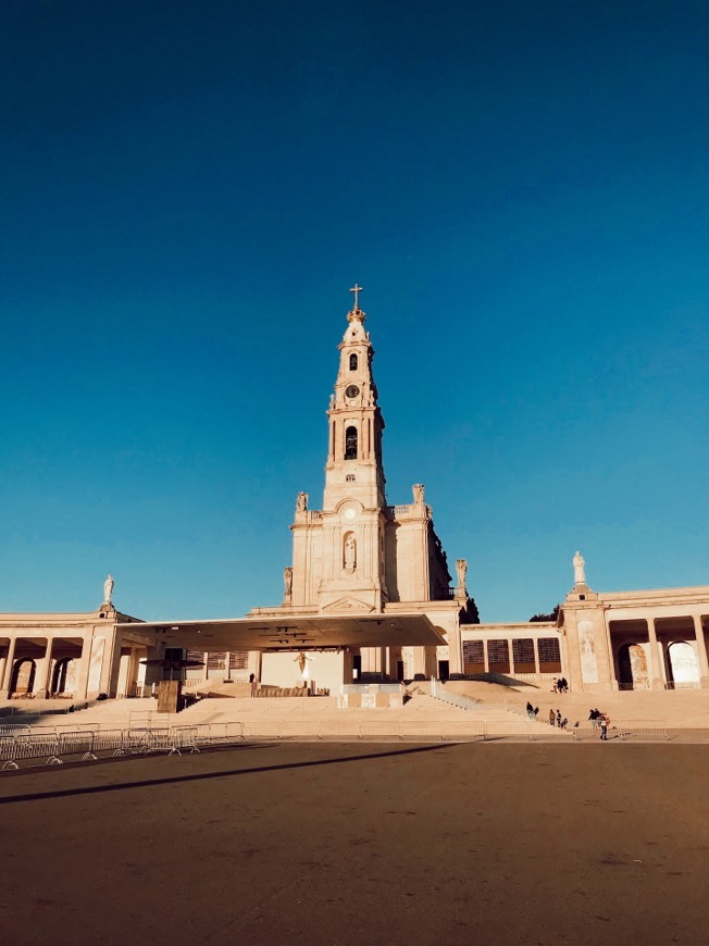 Place Santuário de Fátima