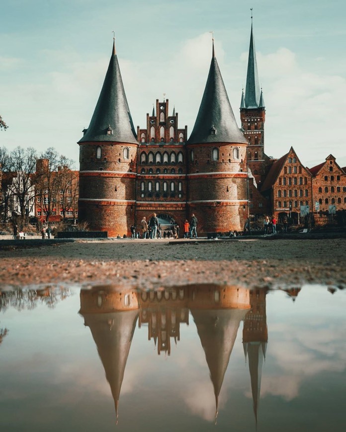 Place Lübeck Hbf