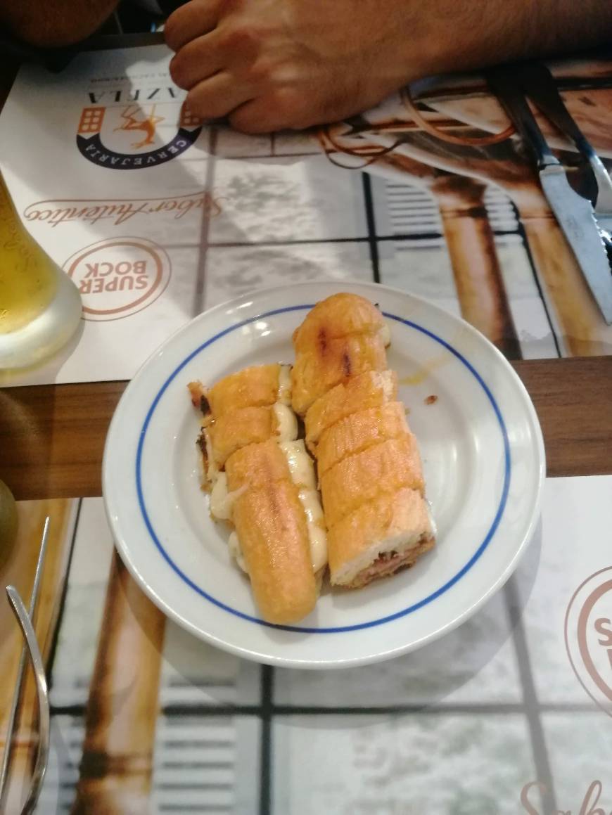 Restaurants Cervejaria Gazela - O Original Cachorrinho 