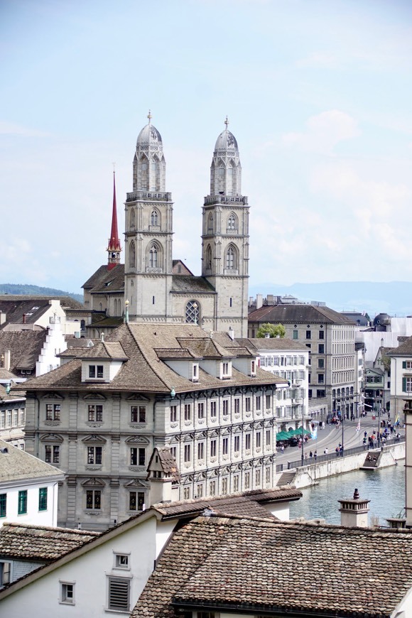 Place Grossmünster