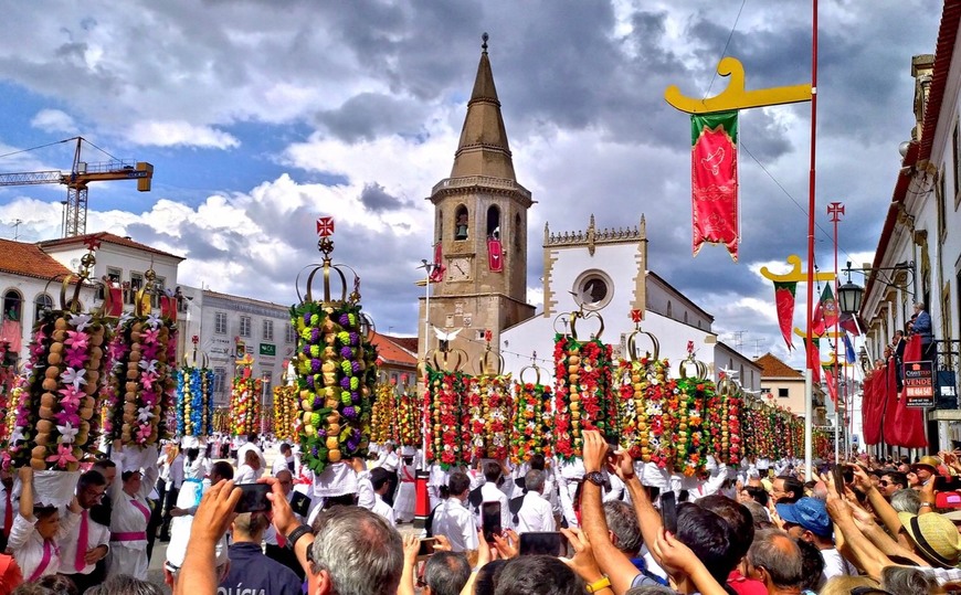 Lugar Festa dos Tabuleiros