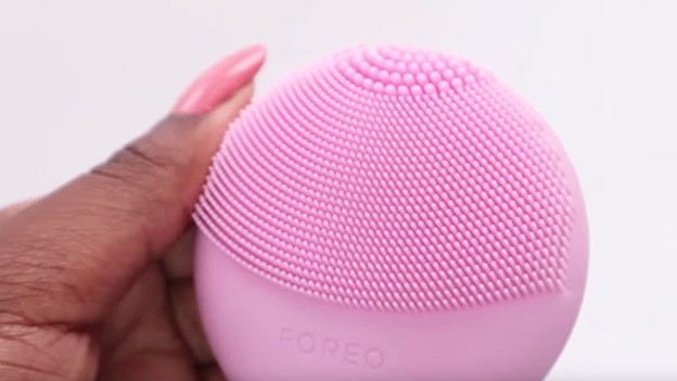 Products Foreo LUNA Play Plus Recarregável