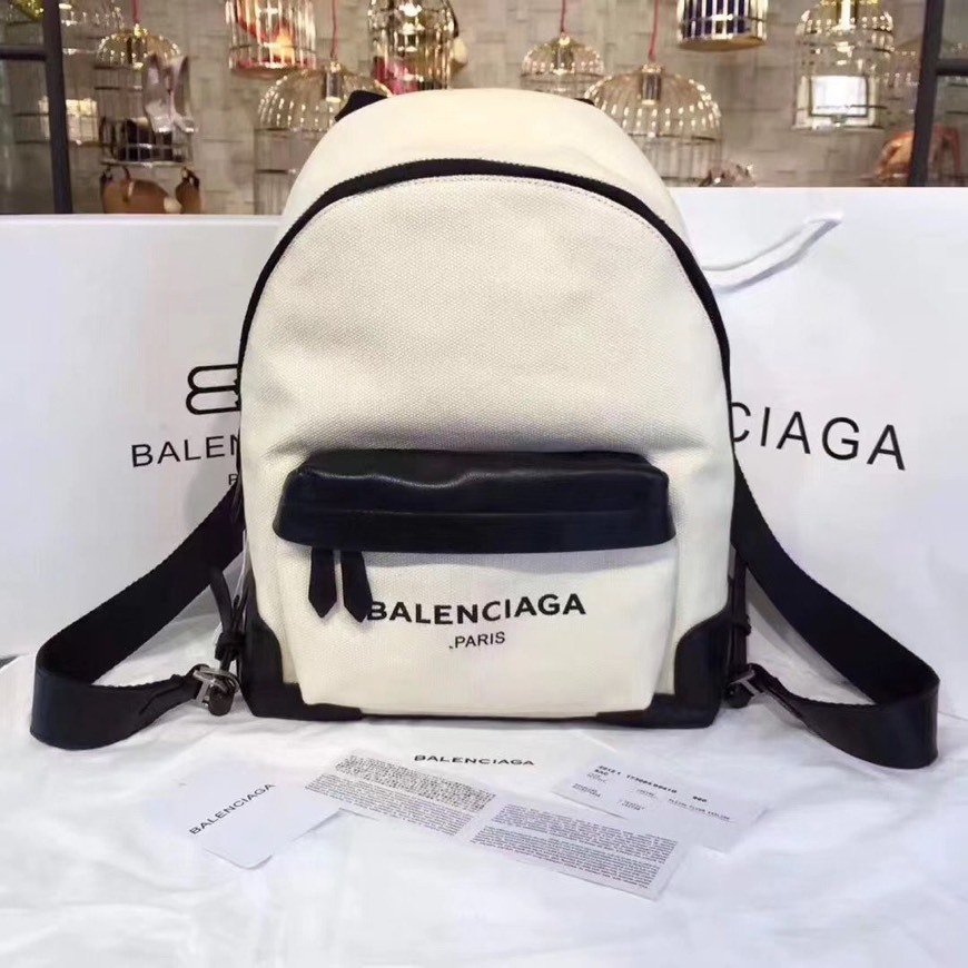 Product Balenciaga Inspiration 