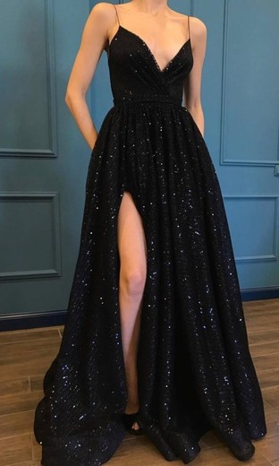 Spaghetti straps black dress with sparkles