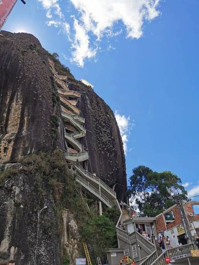 Piedra del Peñol