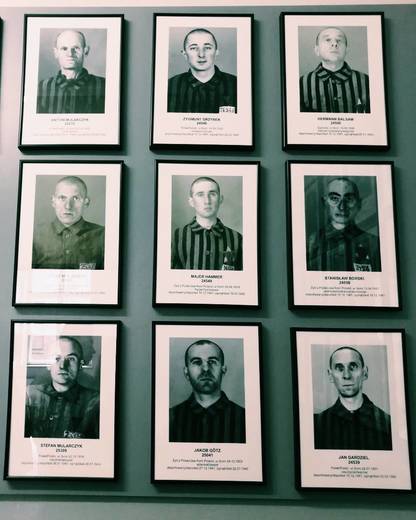 Campo de Concentração -  Auschwitz & Birkenau
