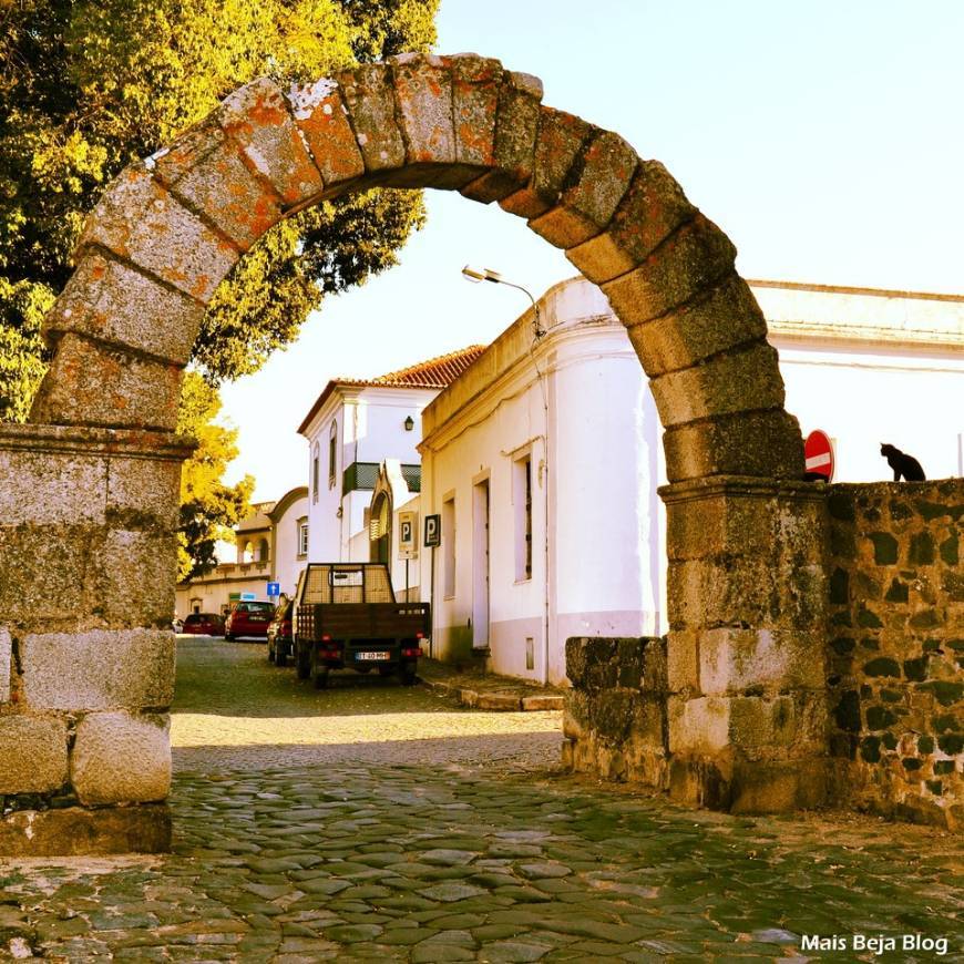 Place Porta de Avis