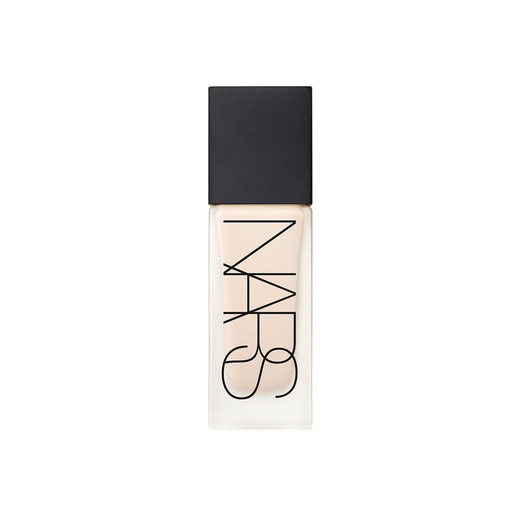 All Day Luminous Weightless Foundation 