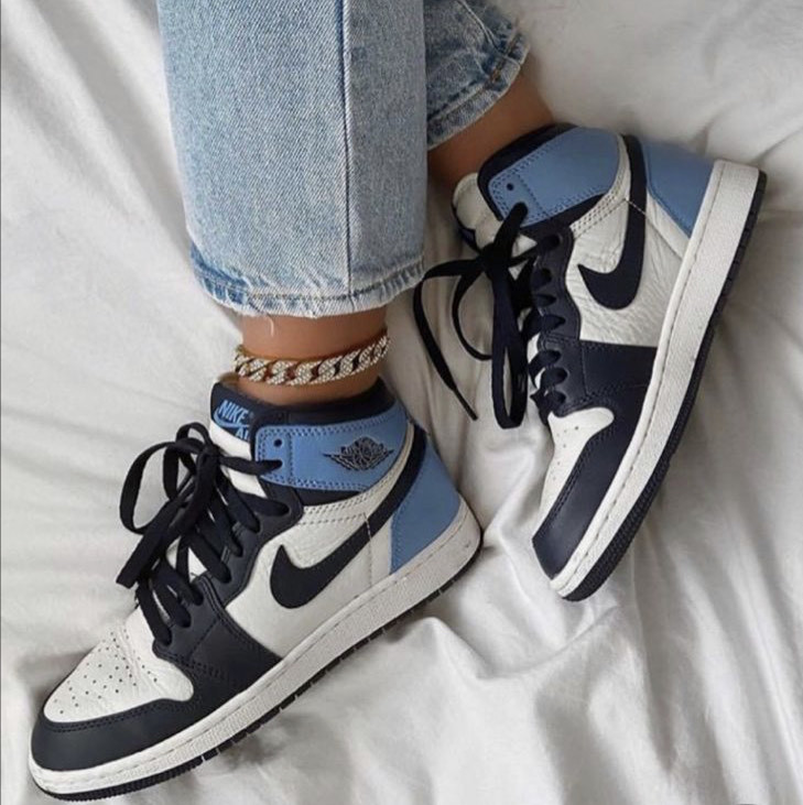 Social Nike Jordan 1 
