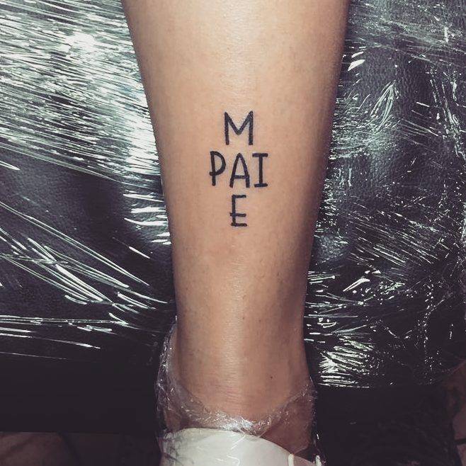 Moda Tatuagem mãe e pai 