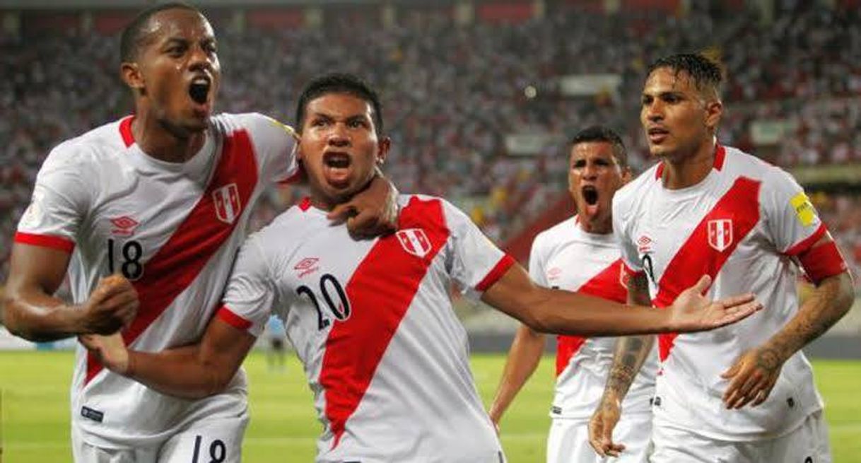 Fashion Peru  vs Uruguay 