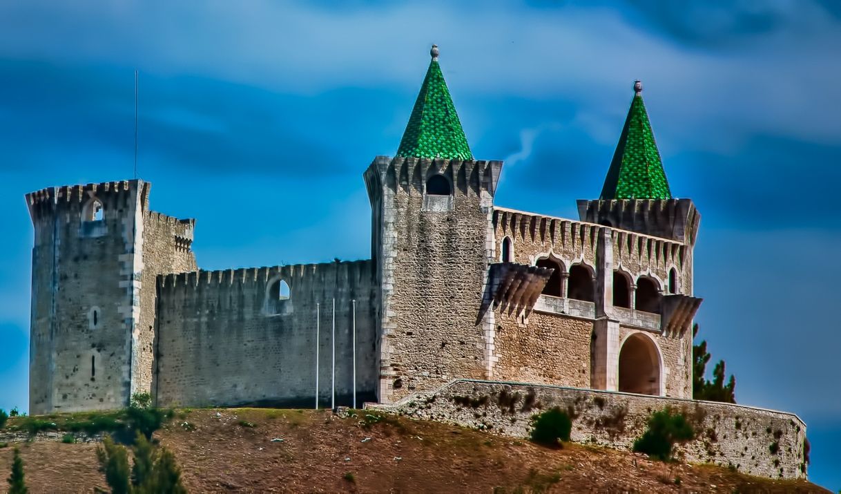Lugar Castelo de Porto de Mós