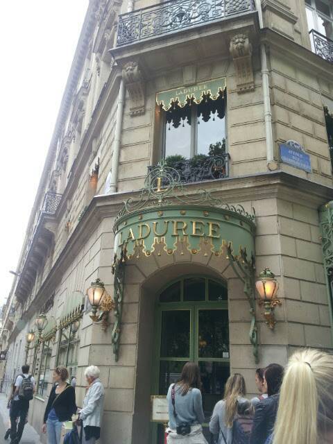 Restaurantes Ladurée Paris Champs Elysées