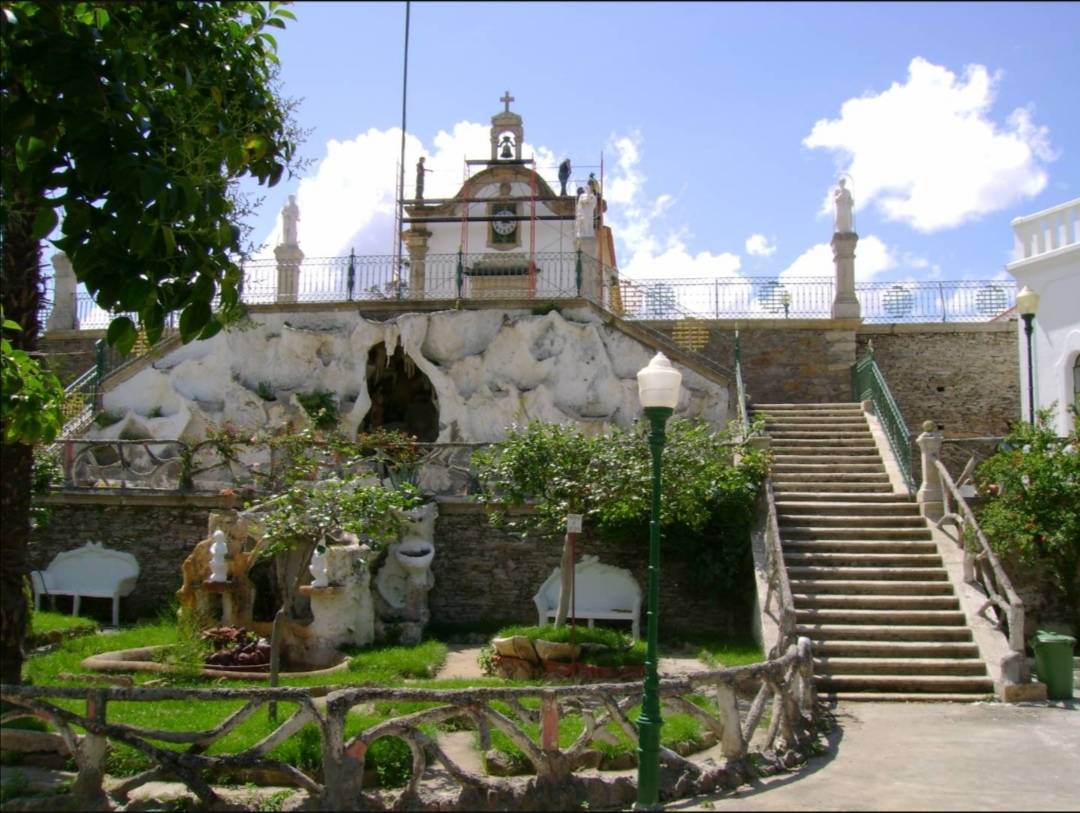 Lugar Santuário de Nossa Senhora do Amparo 