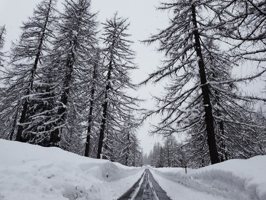 Places Airolo