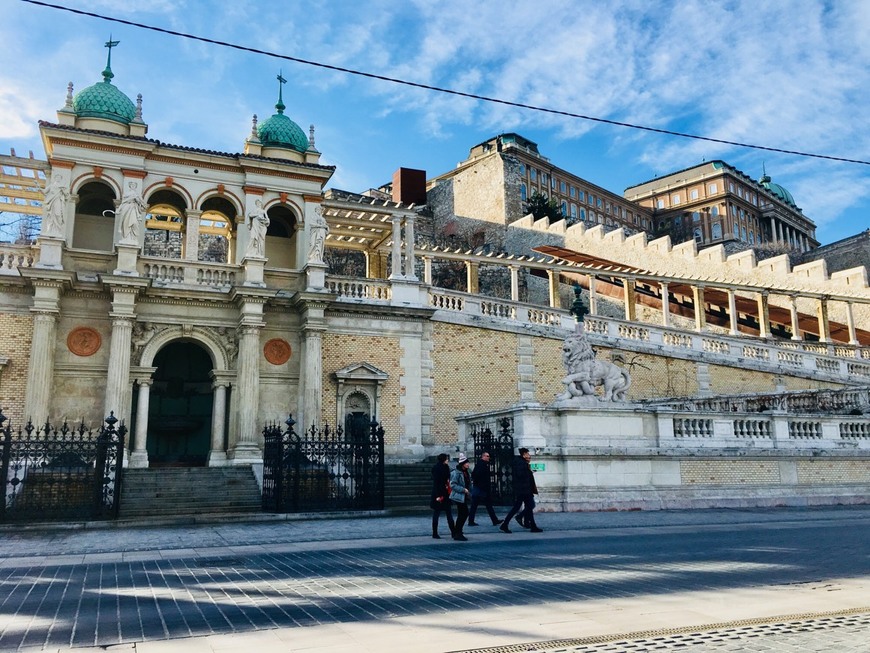 Place Mađarska nacionalna galerija