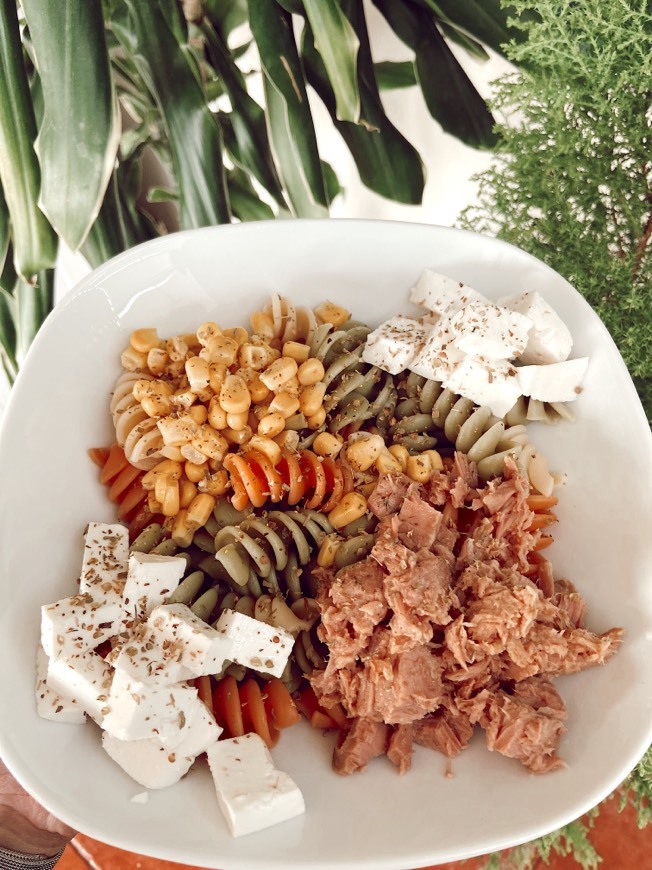 Product Fusilli tricolor com atum e queijo fresco 