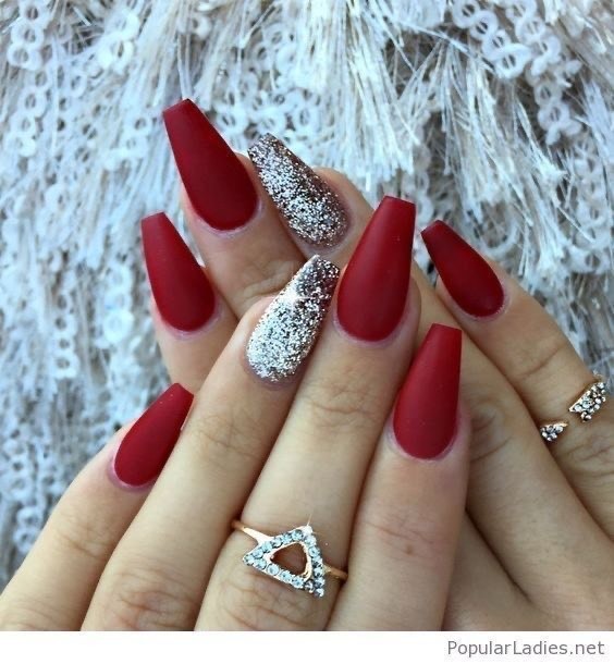 Moda Unhas vermelhas ❤️