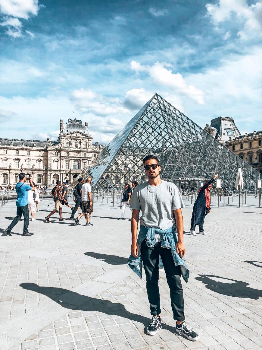 Lugar Museo del Louvre