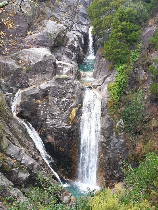 Lugar Cascata do Arado