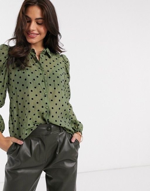 Social https://www.stradivarius.com/pt/nova-cole%C3%A7%C3%A3o/acess