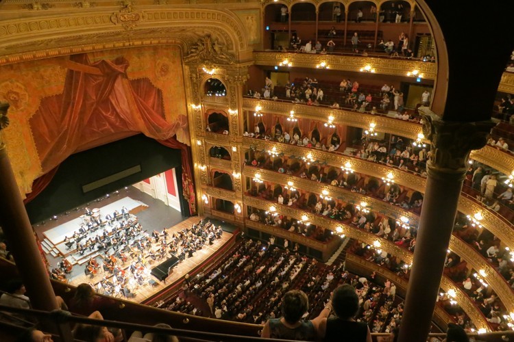 Lugar Teatro Colón