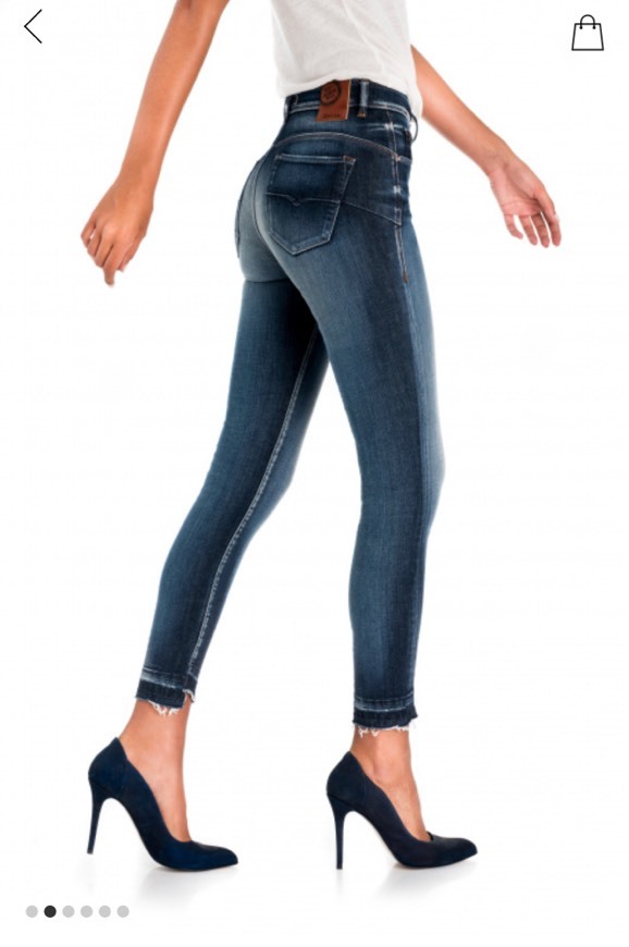 Fashion JEANS SECRET GLAMOUR PUSH IN CAPRI PREMIUM WASH 