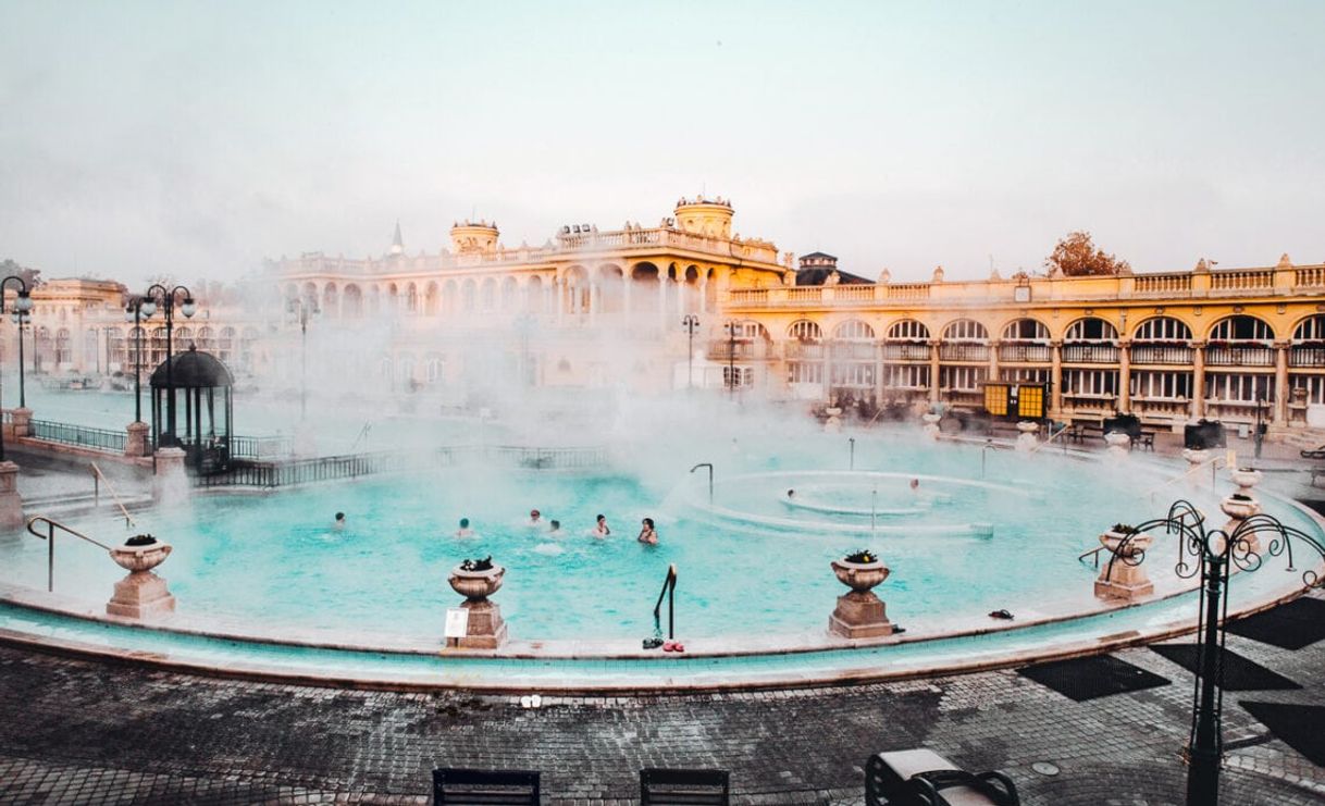 Place Széchenyi Thermal Bath