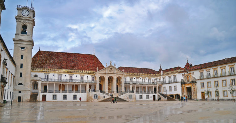 Lugar University of Coimbra