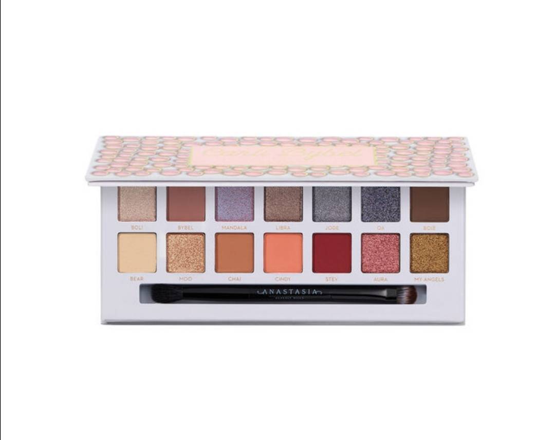 Product Carli Bybel Eye Shadow 

