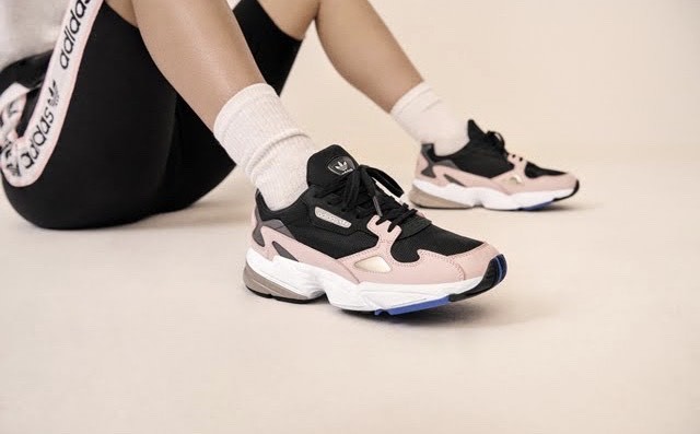 Moda Adidas Falcon X Kylie Jenner