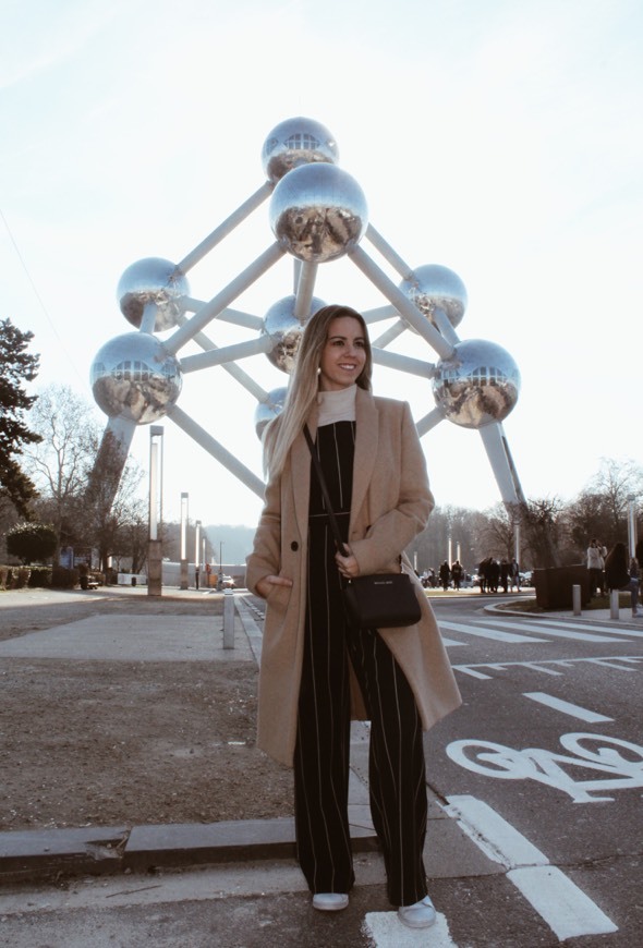 Place Atomium