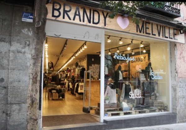 Place Brandy Melville