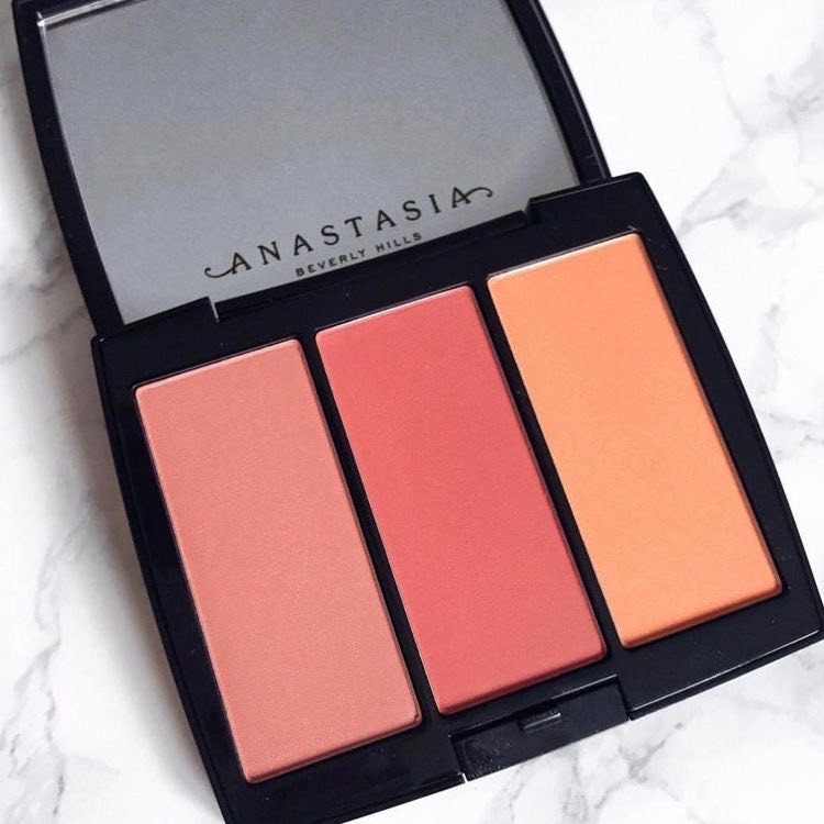 Product ABH Blush Trio